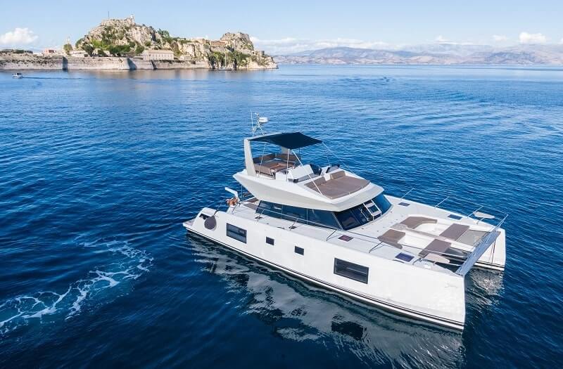 Rent Nautitech 47 Power Catamaran across the Ionian islands